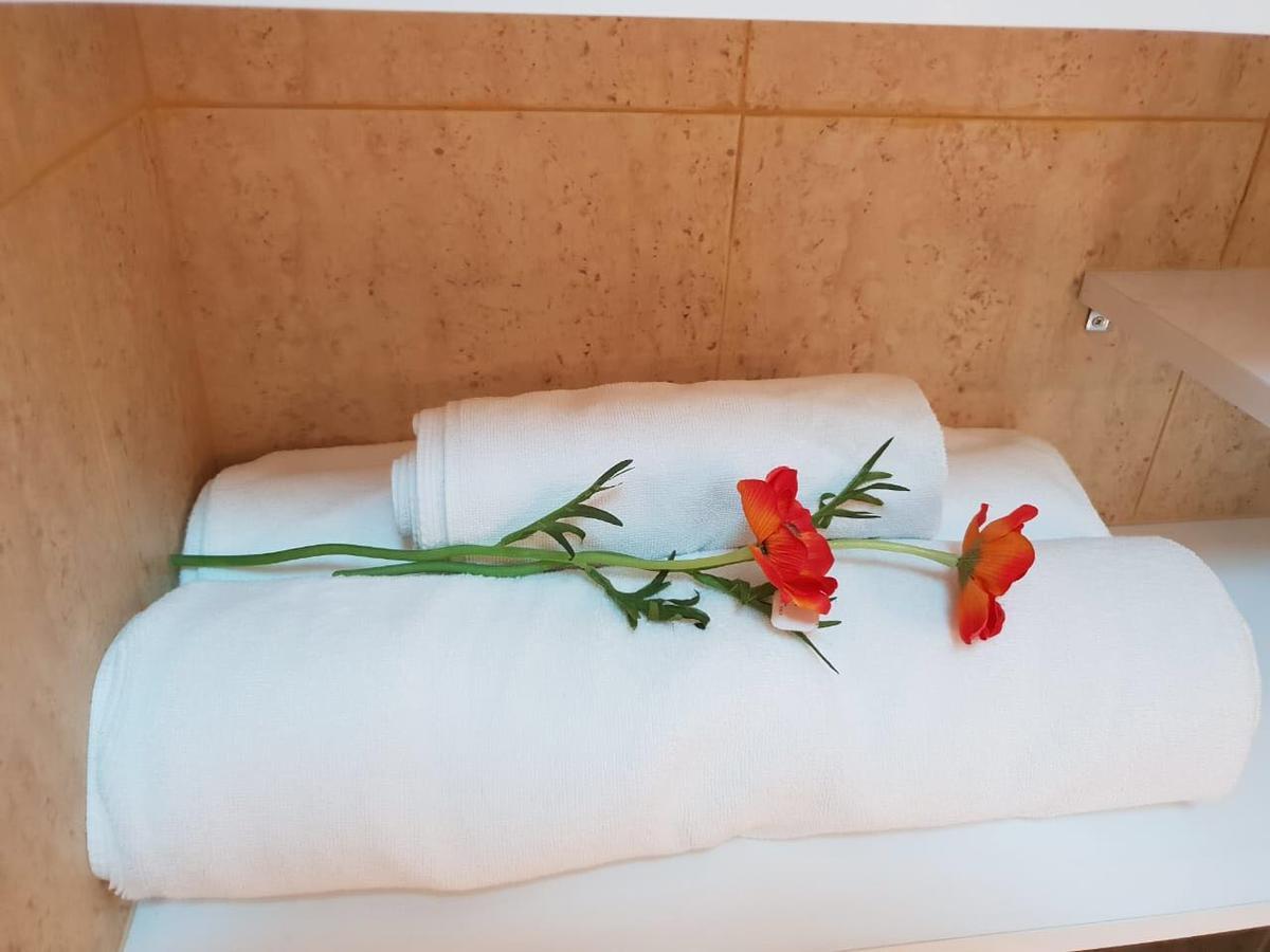 Haris Apartments Тирана Екстериор снимка