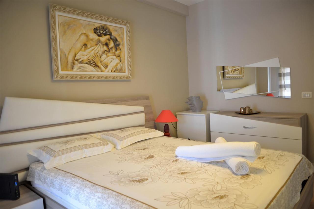 Haris Apartments Тирана Екстериор снимка